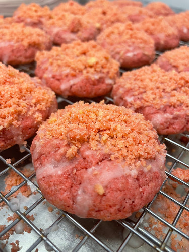 Strawberry Crunch Cookies