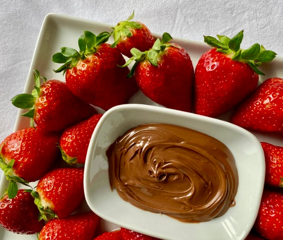 Strawberries & Chocolate Dip